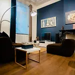 GITADIN - Deluxe Suite Rousseau - Historical center