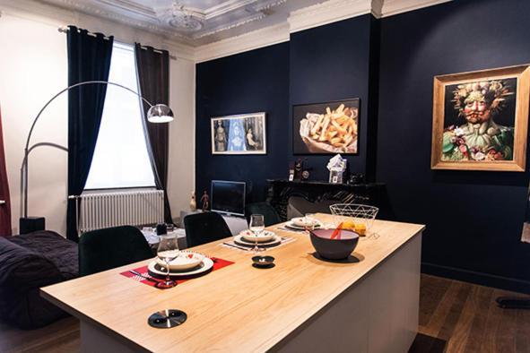 Appartement Gitadin - Deluxe Rousseau - Historical Center Luik